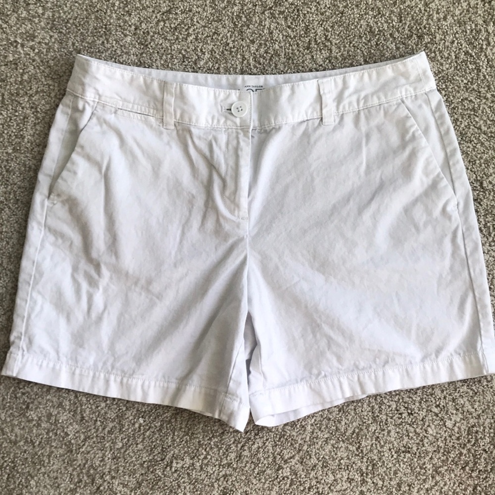 LOFT Shorts Size 8